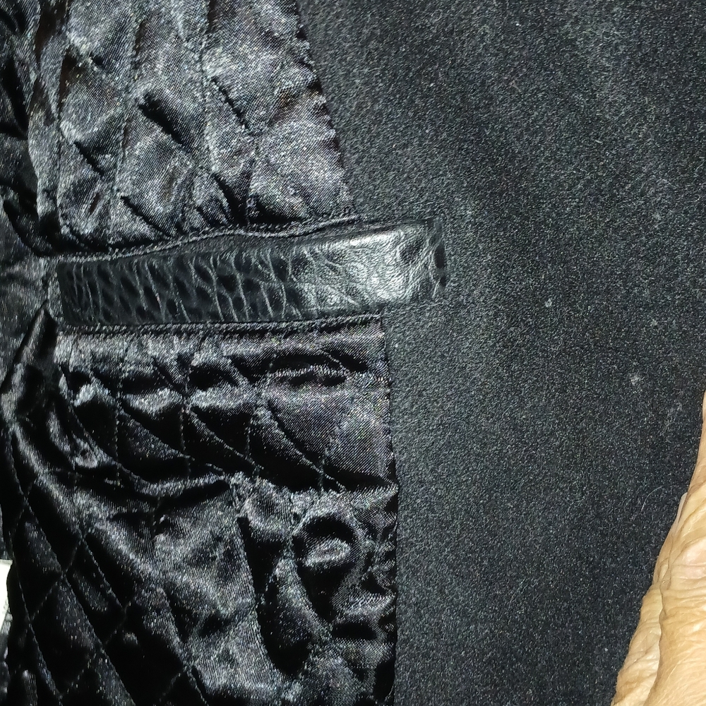 Gorgeous Harley-Davidson Women's Wool/Leather Jacket Size Medium - Picture 6 of 11